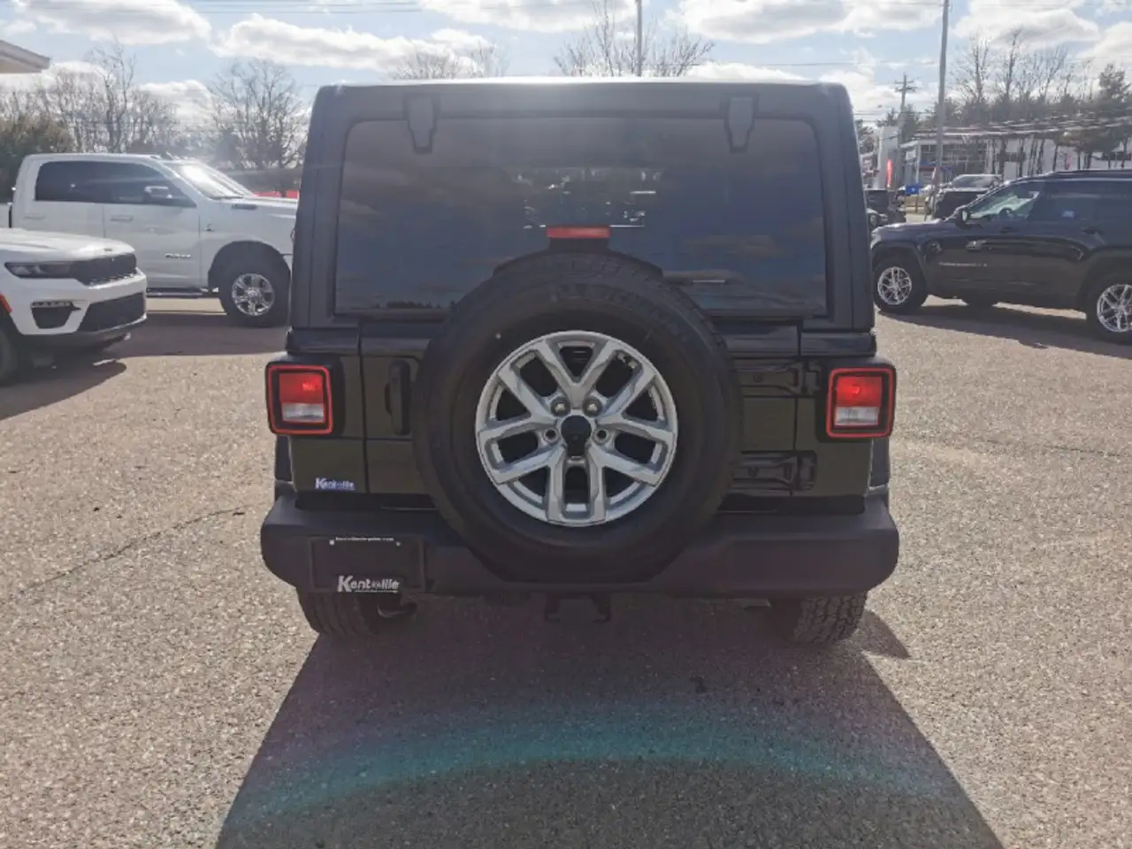 Jeep Wrangler photo Jeep Wrangler