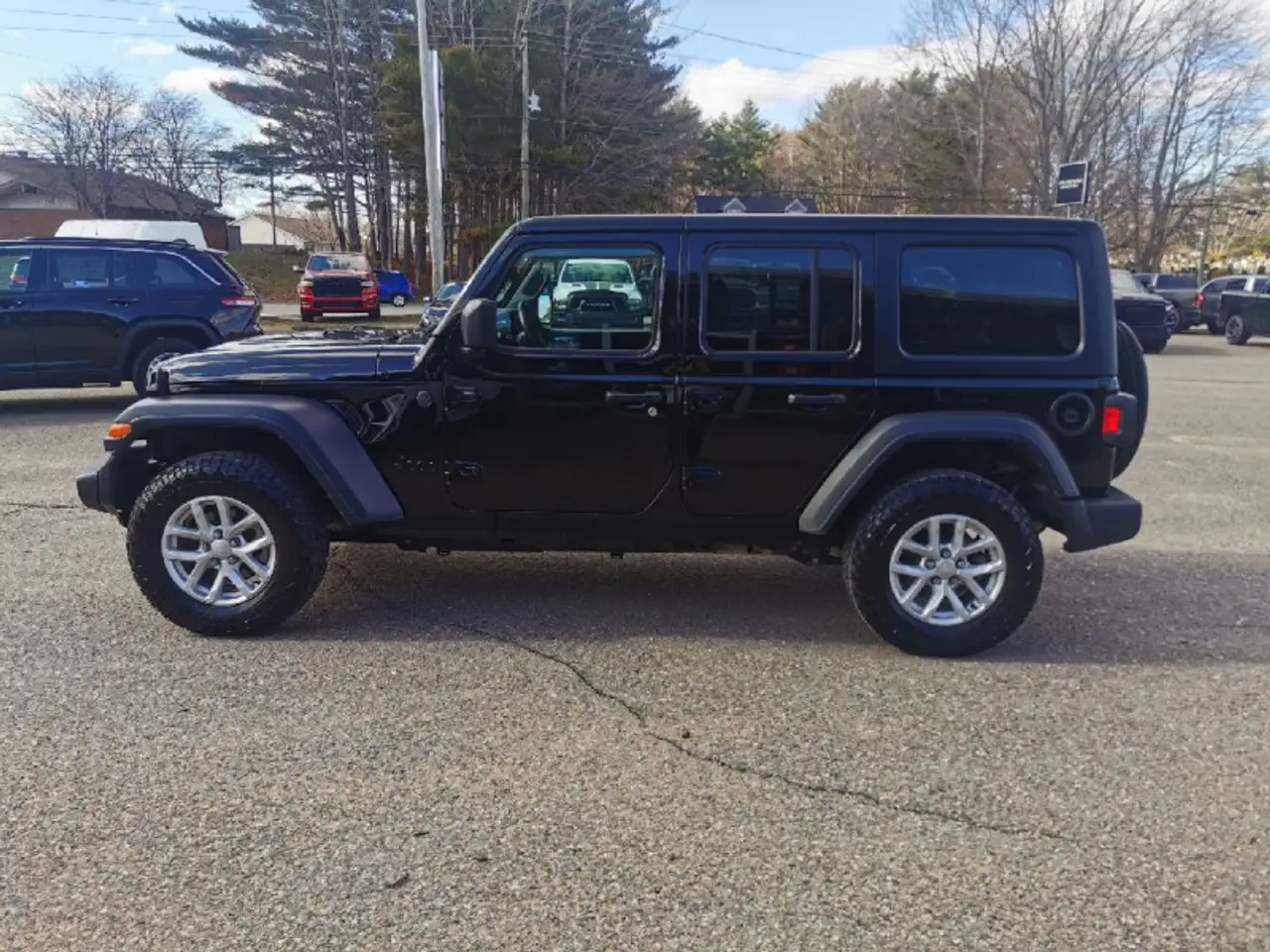 Jeep Wrangler photo Jeep Wrangler