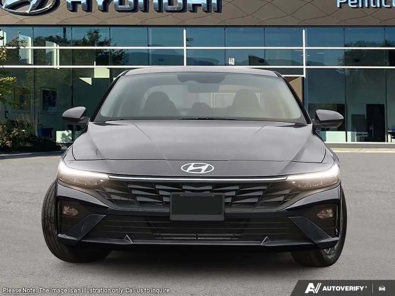 Hyundai ELANTRA снимка Hyundai ELANTRA