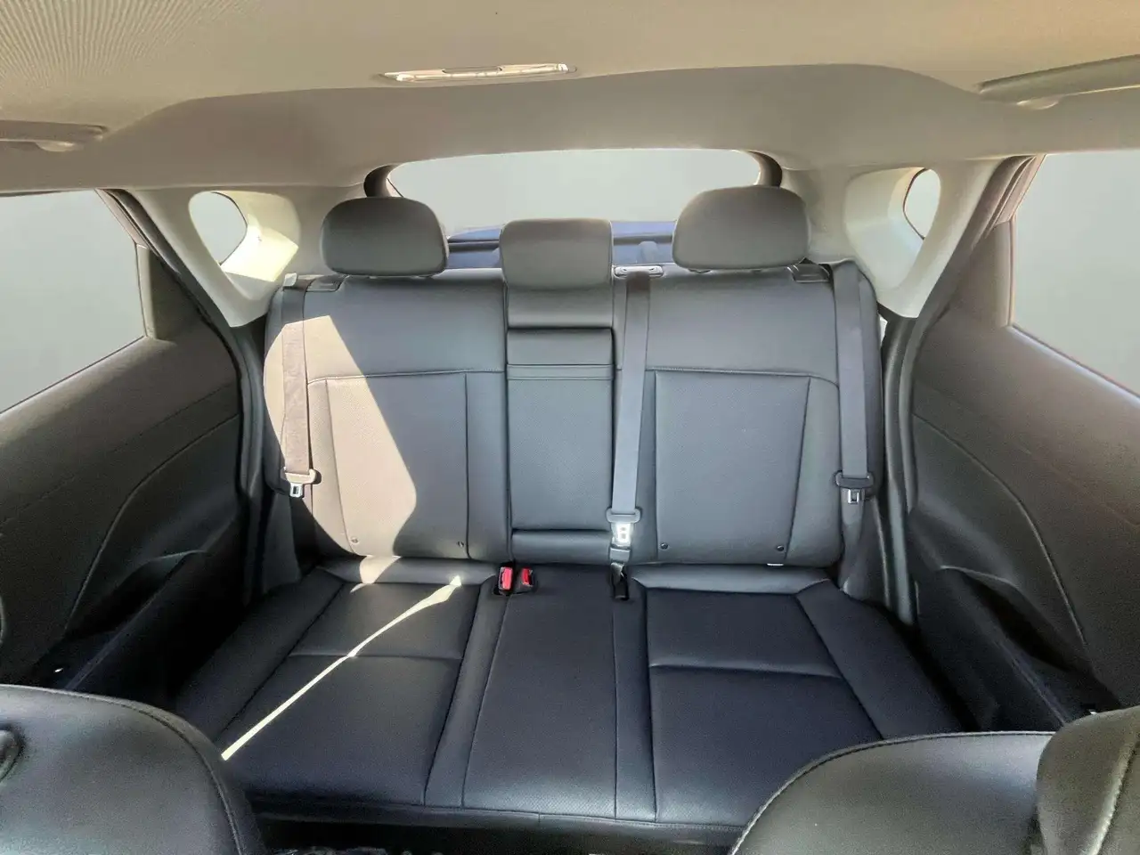 Hyundai KONA photo Hyundai KONA