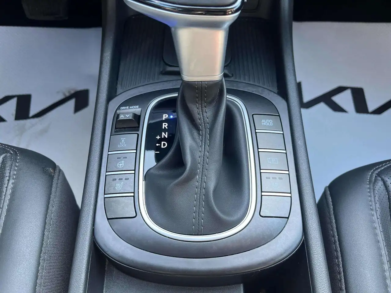 Hyundai KONA photo Hyundai KONA