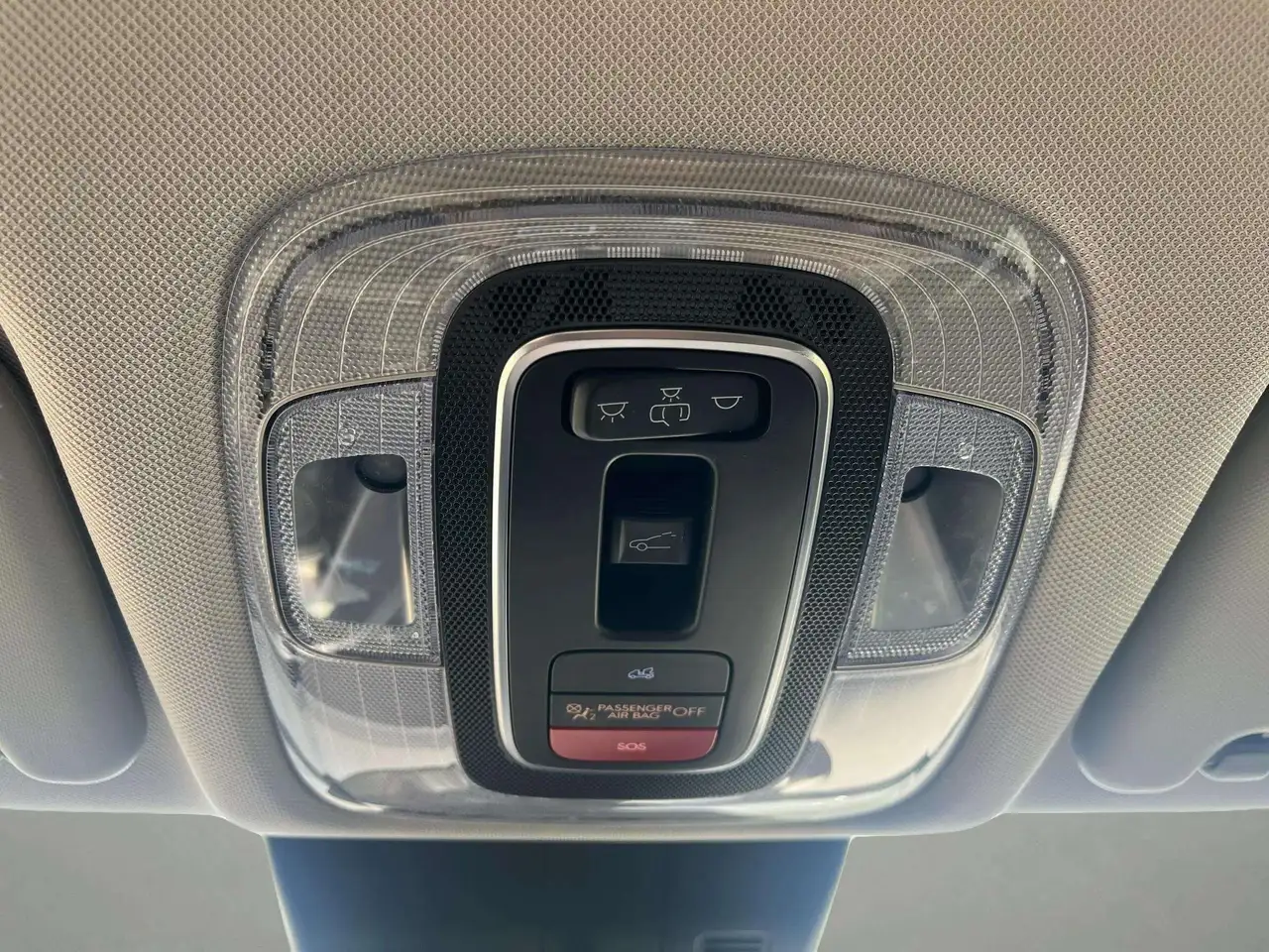 Hyundai KONA photo Hyundai KONA