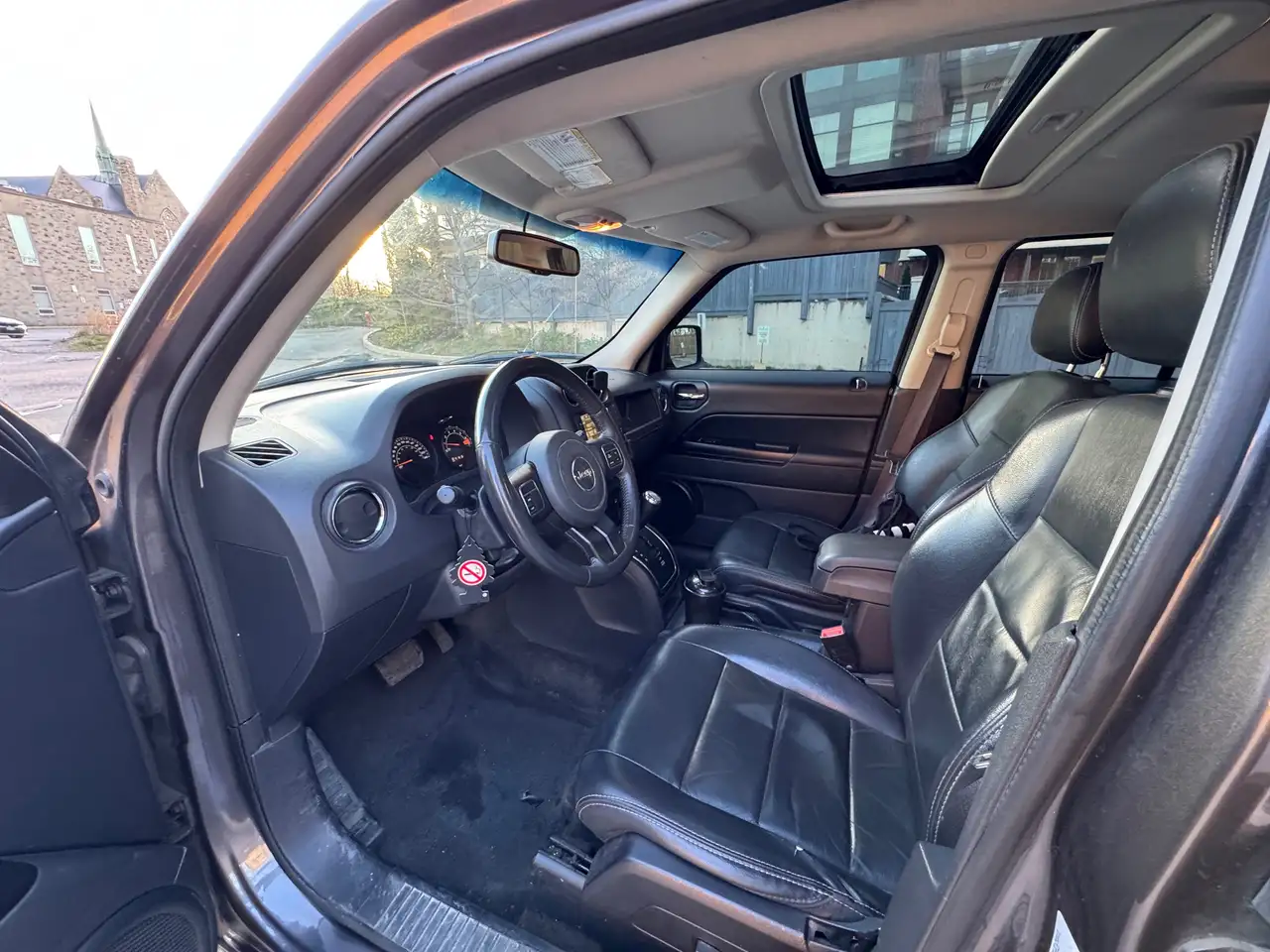 Jeep Patriot снимка Jeep Patriot