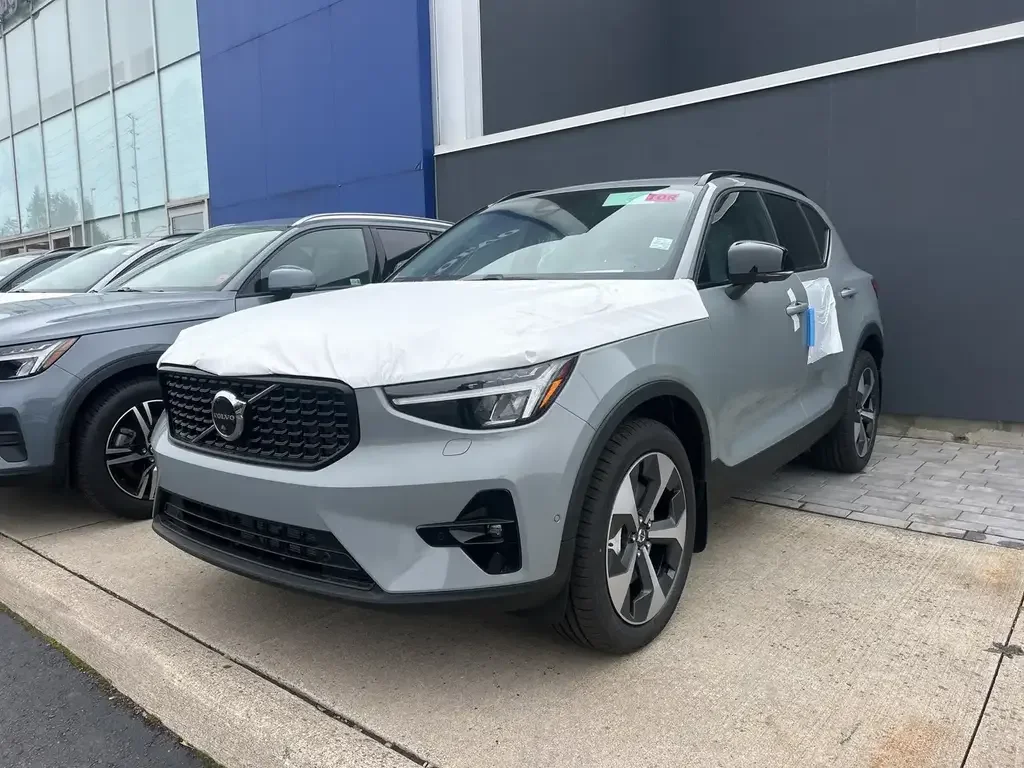 2026 Volvo XC40