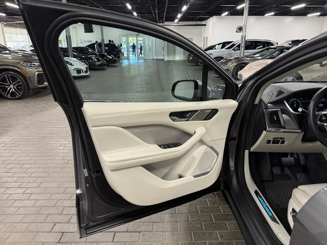 Jaguar I-Pace снимка Jaguar I-Pace