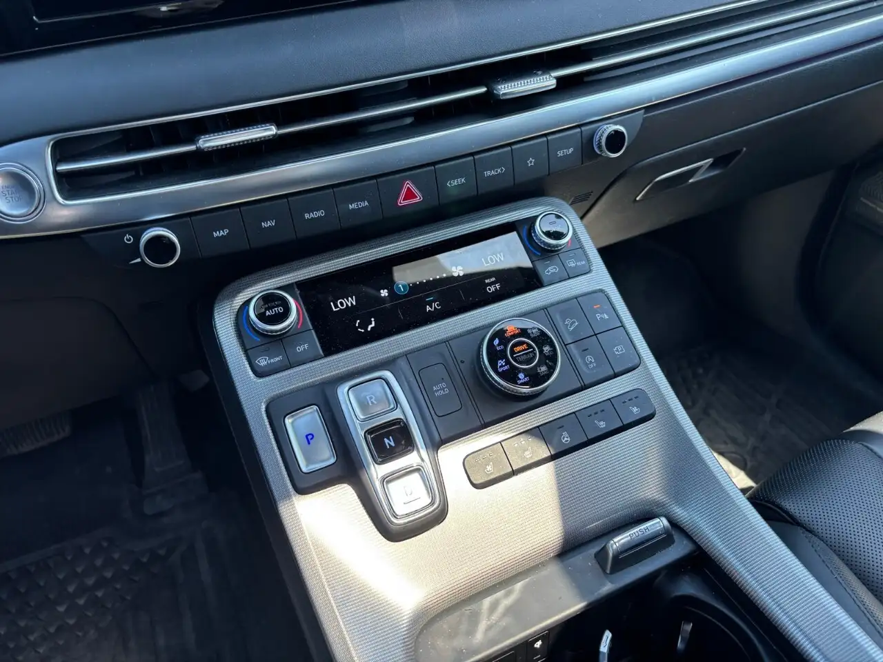 Hyundai PALISADE снимка Hyundai PALISADE