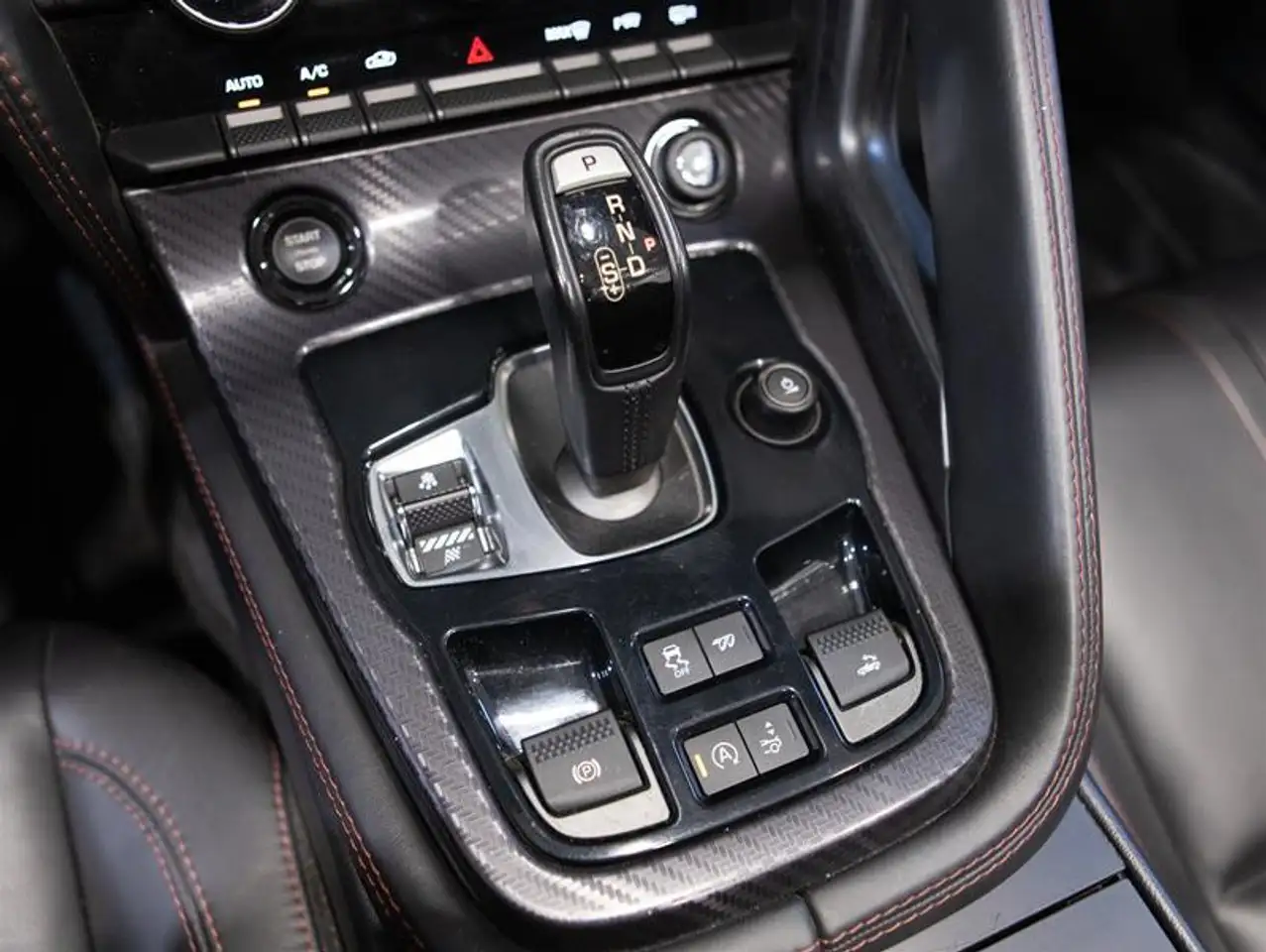 Jaguar F-Type fotografie Jaguar F-Type