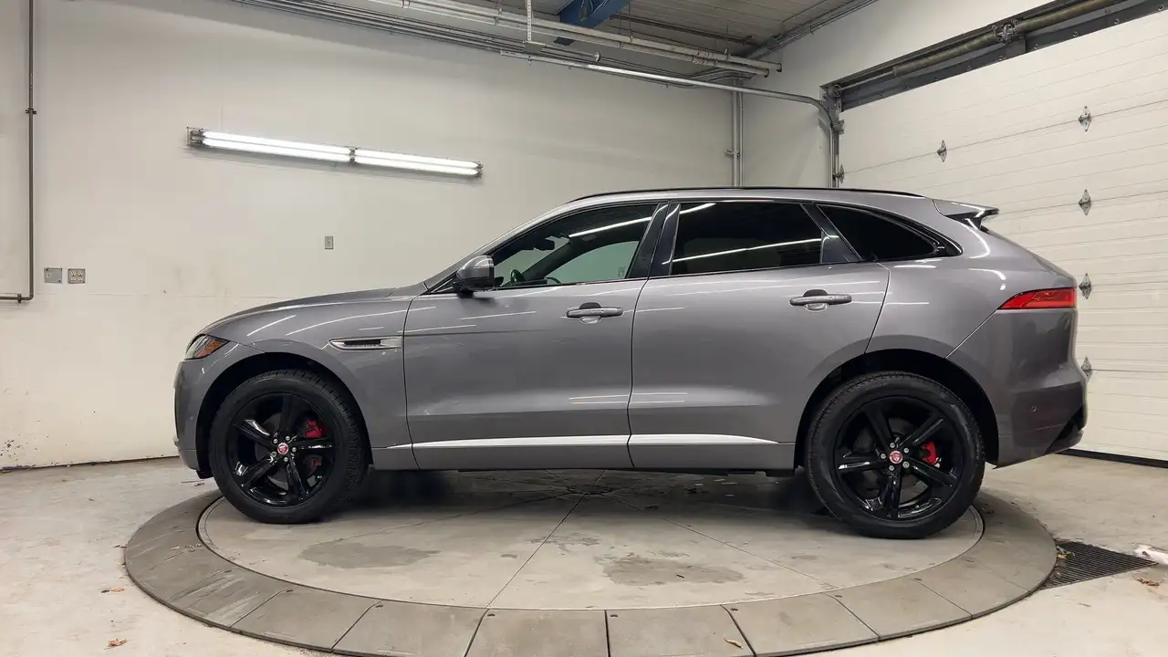 Jaguar F-Pace fotografie Jaguar F-Pace