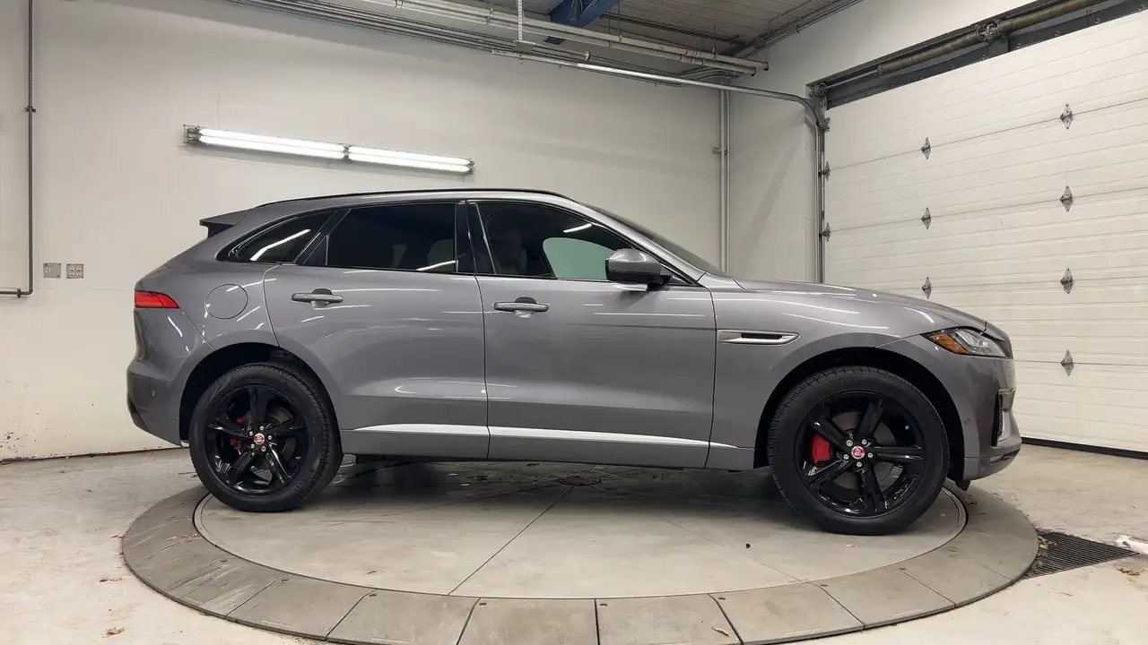 Jaguar F-Pace fotografie Jaguar F-Pace
