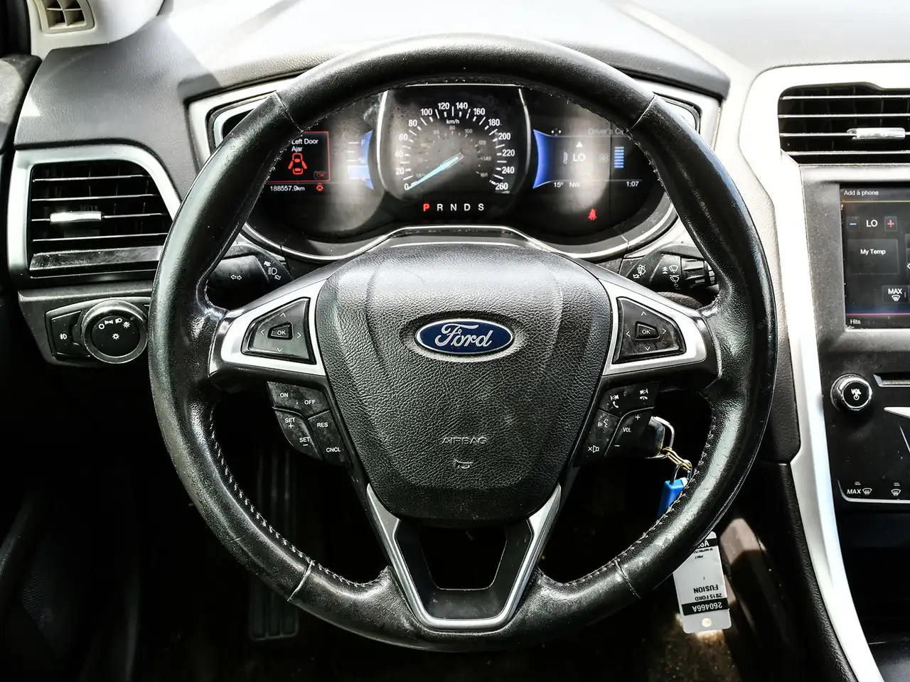 Ford Fusion снимка Ford Fusion