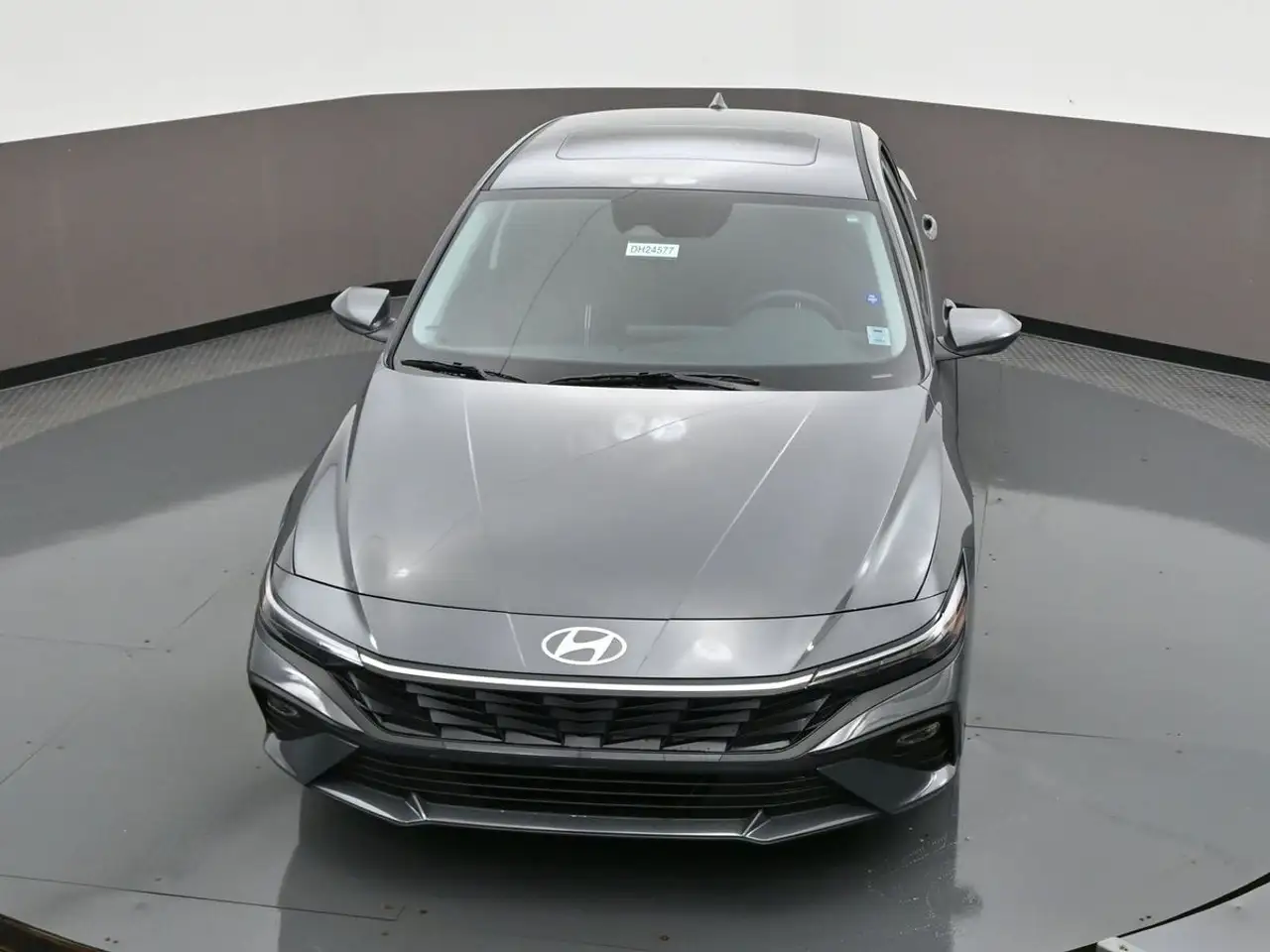 Hyundai ELANTRA снимка Hyundai ELANTRA