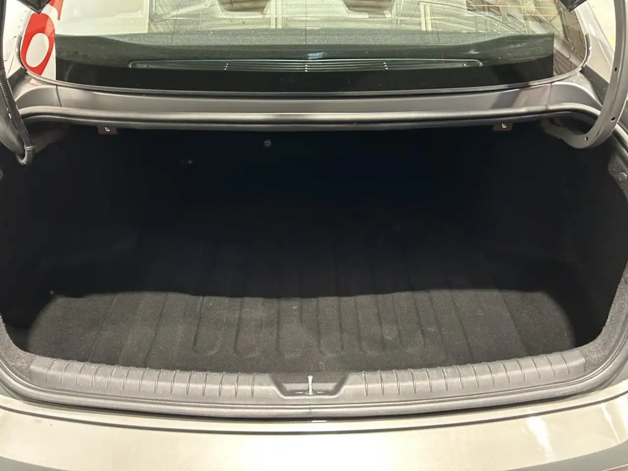 Hyundai SONATA снимка Hyundai SONATA