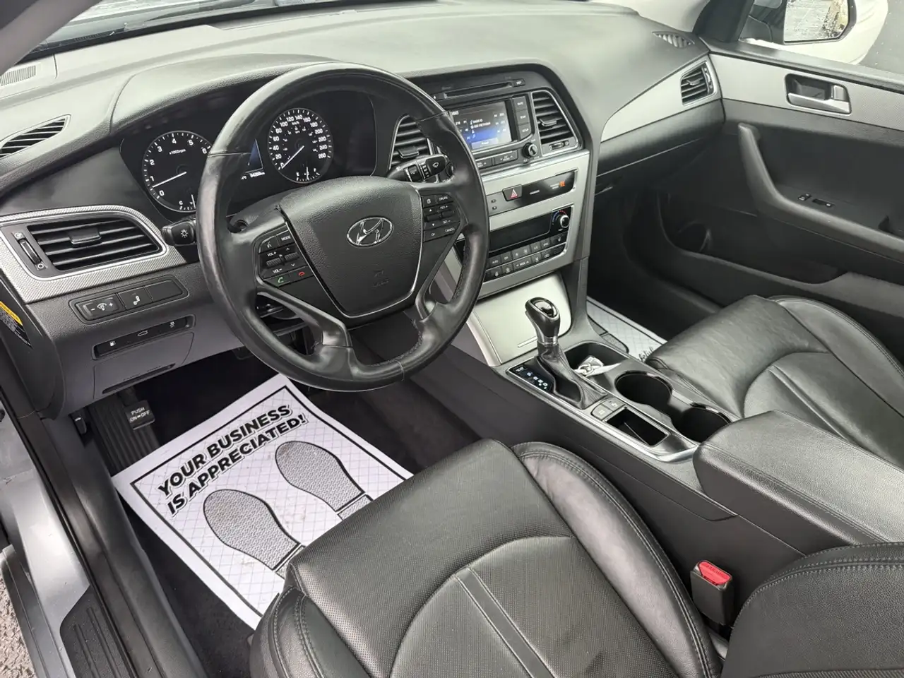 Hyundai SONATA снимка Hyundai SONATA