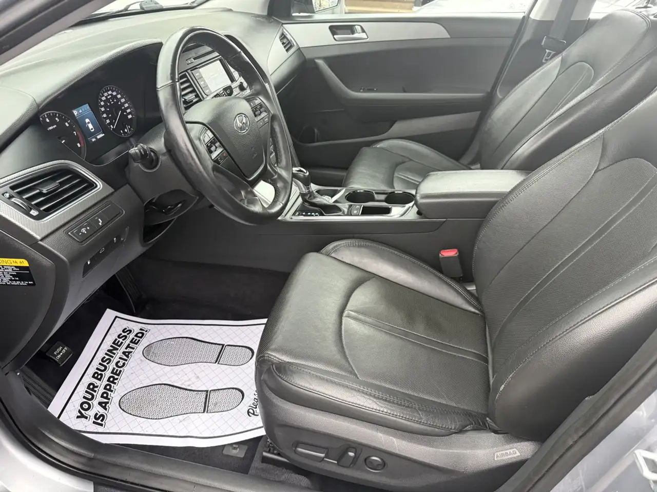 Hyundai SONATA снимка Hyundai SONATA