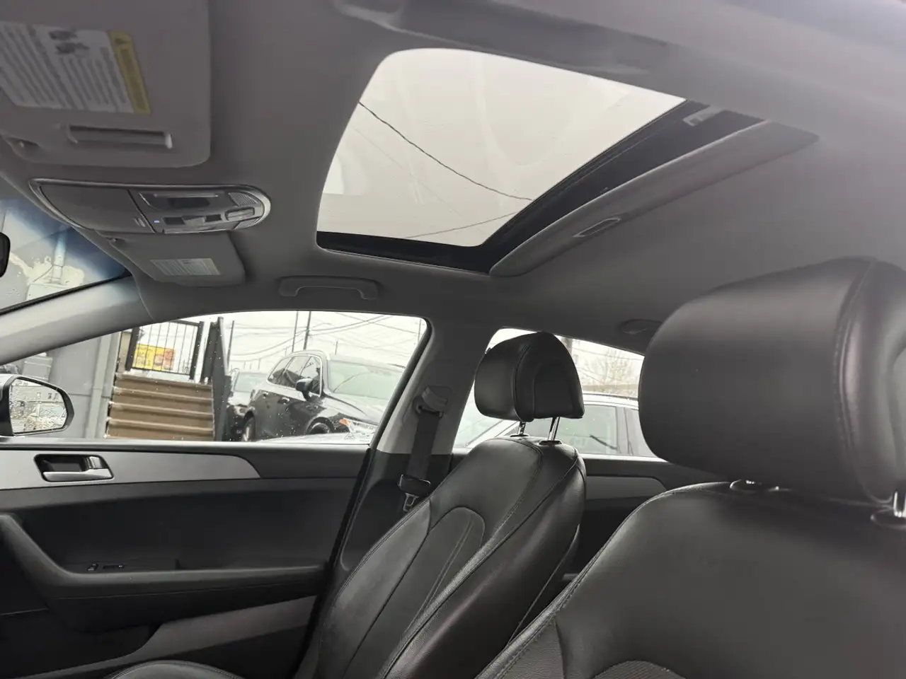 Hyundai SONATA снимка Hyundai SONATA