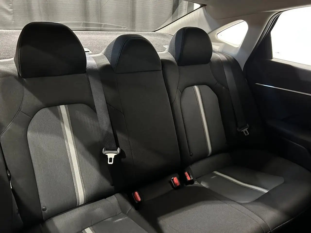 Hyundai SONATA снимка Hyundai SONATA