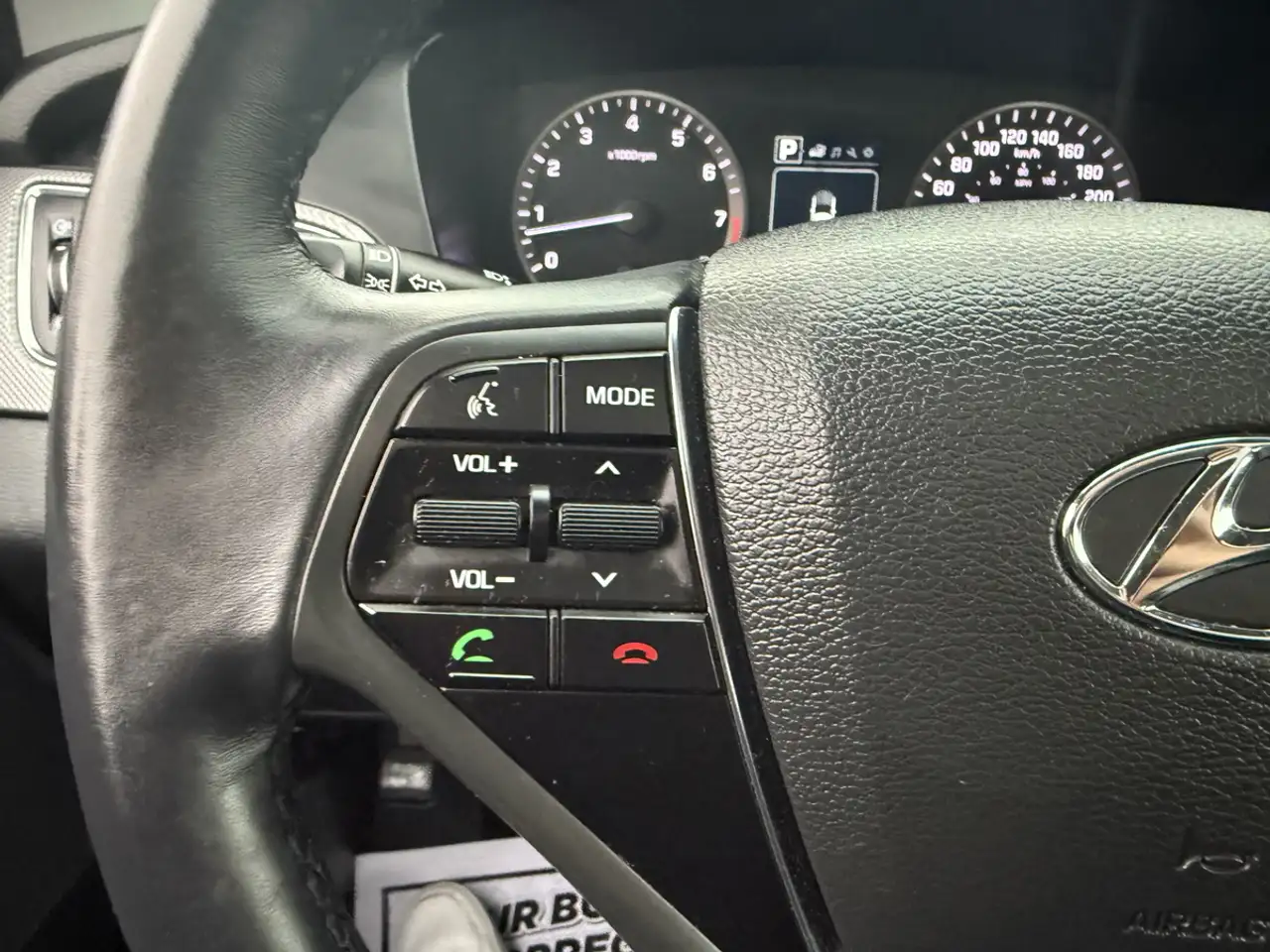 Hyundai SONATA снимка Hyundai SONATA