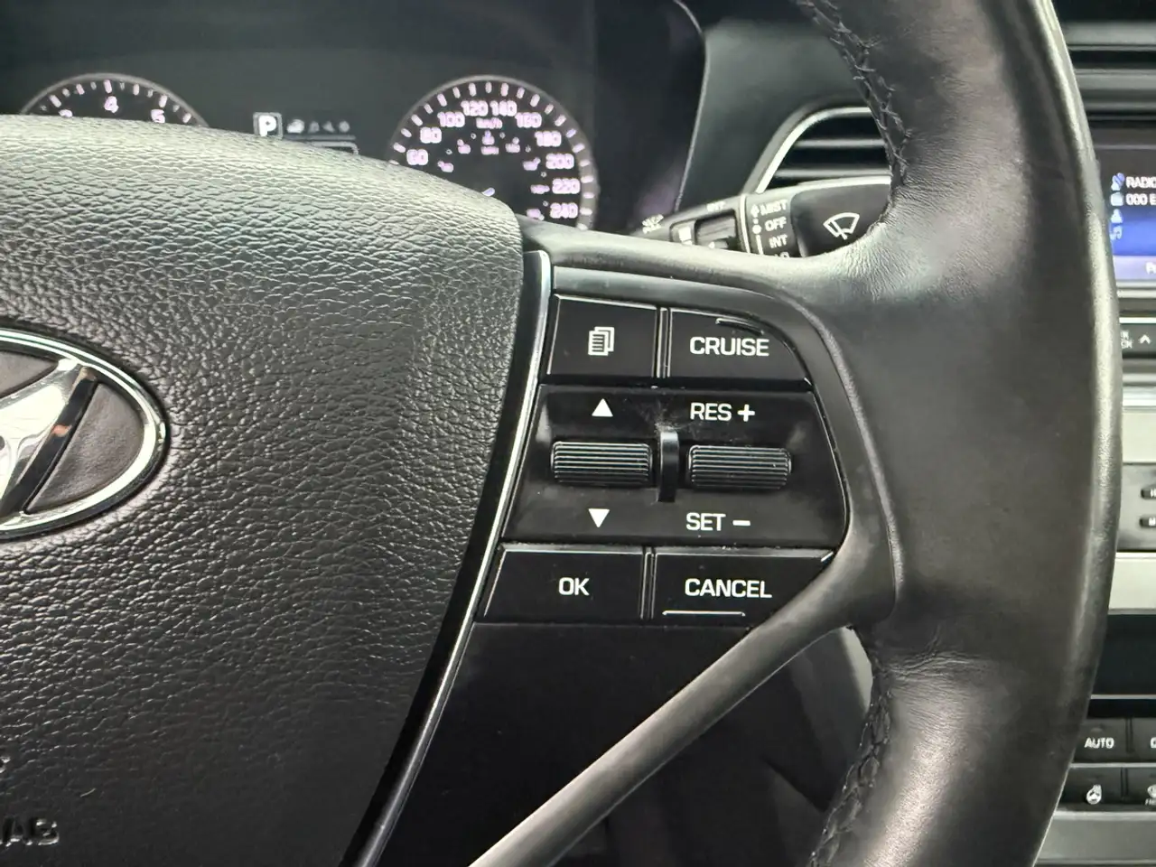 Hyundai SONATA снимка Hyundai SONATA