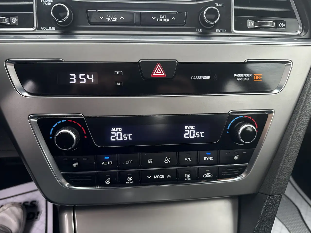 Hyundai SONATA снимка Hyundai SONATA