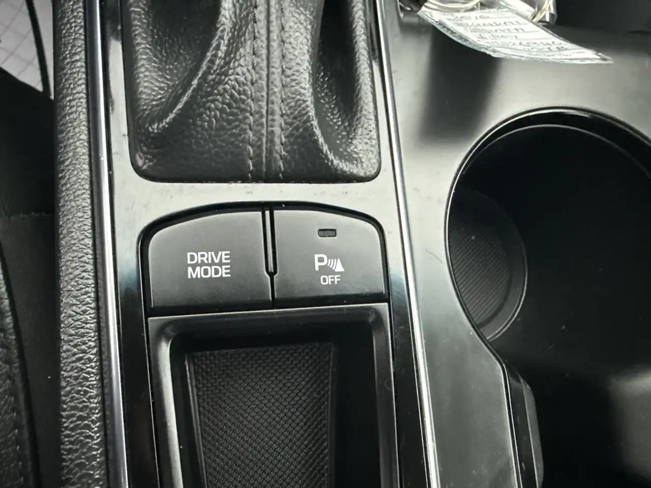 Hyundai SONATA снимка Hyundai SONATA