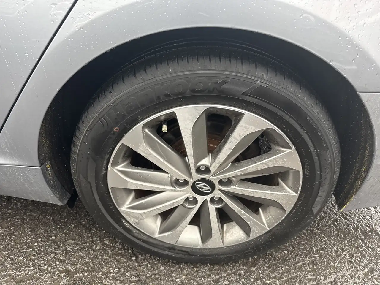 Hyundai SONATA снимка Hyundai SONATA