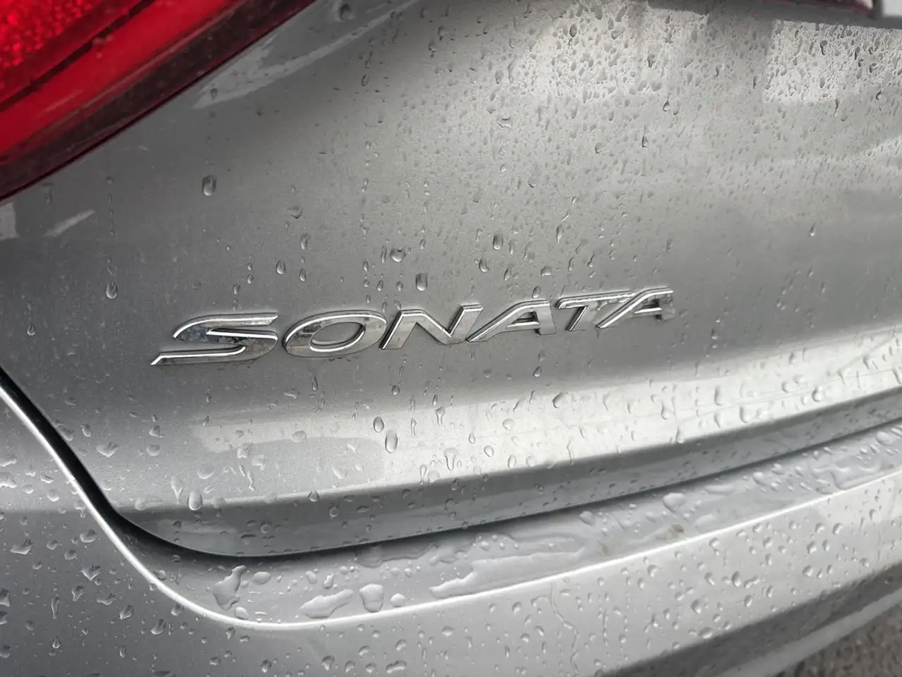 Hyundai SONATA снимка Hyundai SONATA