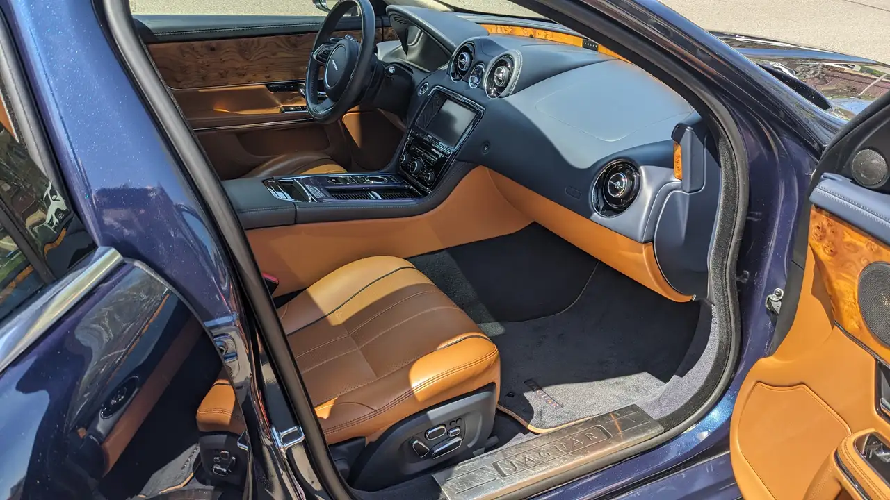 2011 Jaguar XJ