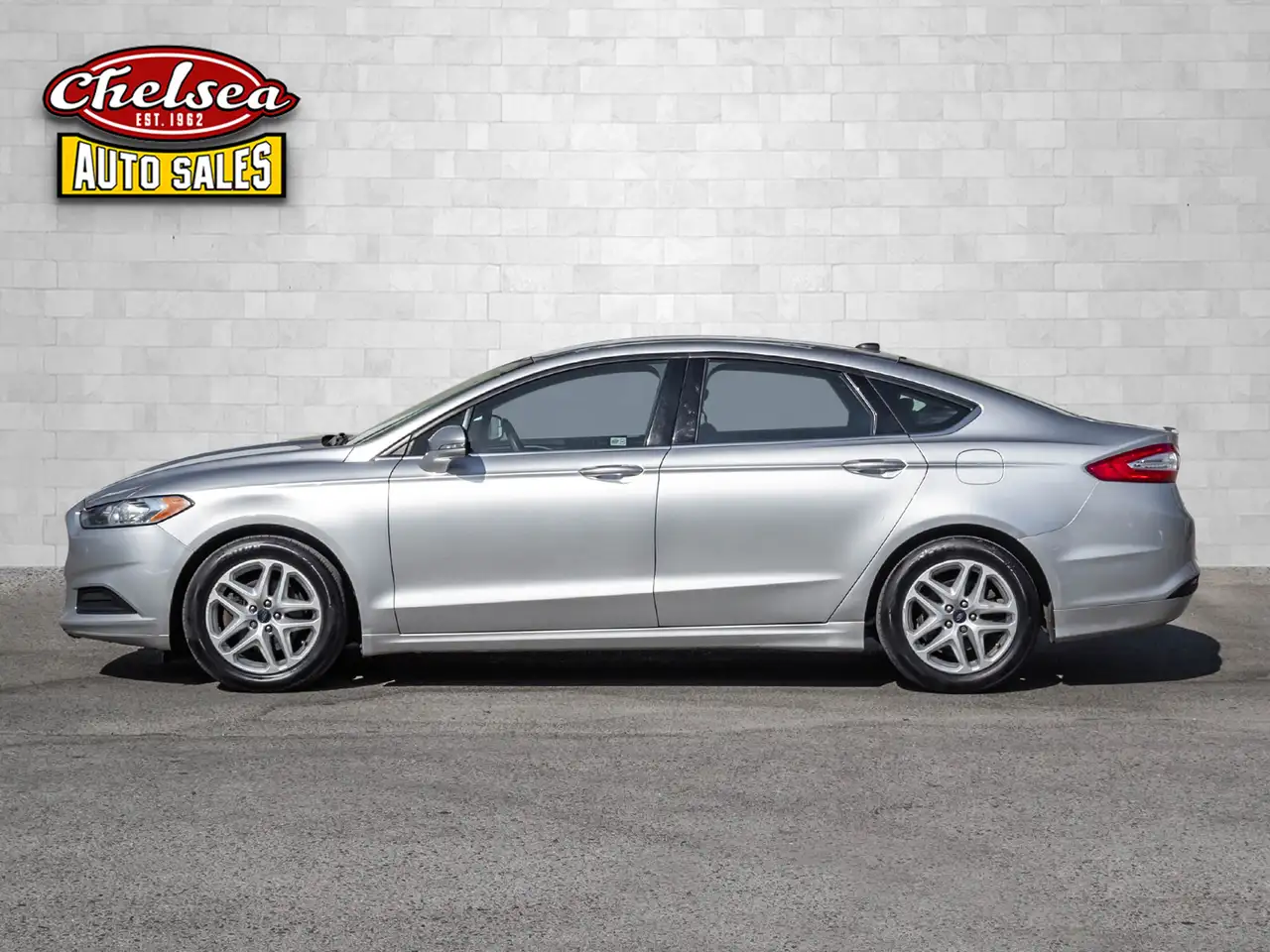 Ford Fusion photo Ford Fusion