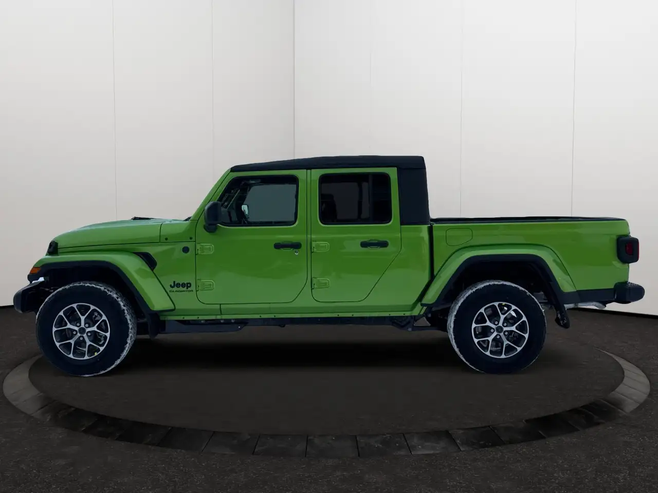 Jeep Gladiator photo Jeep Gladiator