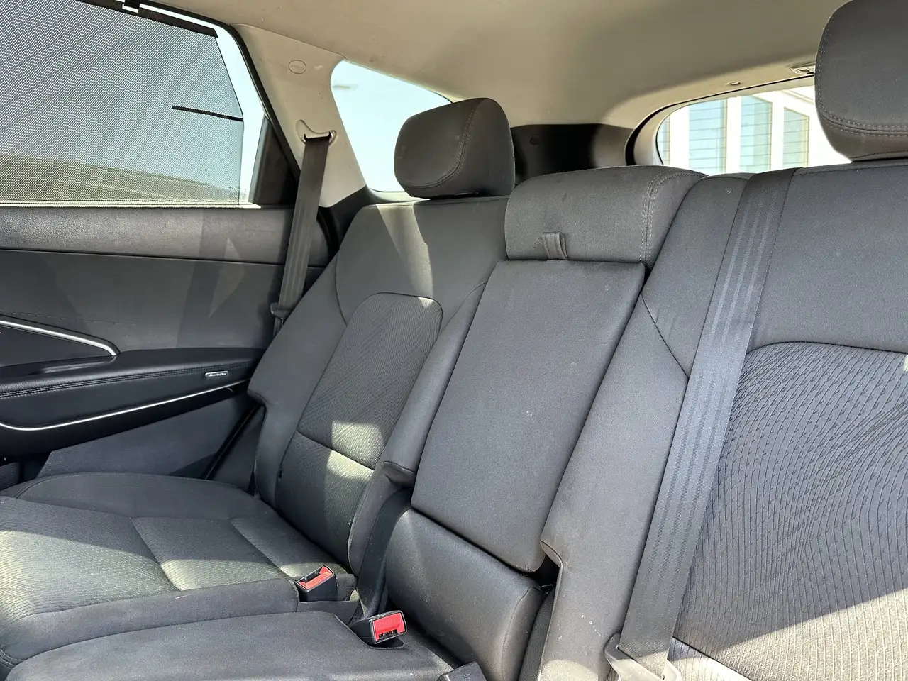 Hyundai SANTA FE photo Hyundai SANTA FE