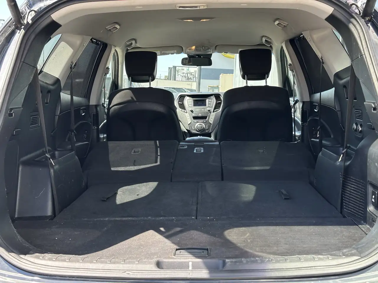 Hyundai SANTA FE photo Hyundai SANTA FE