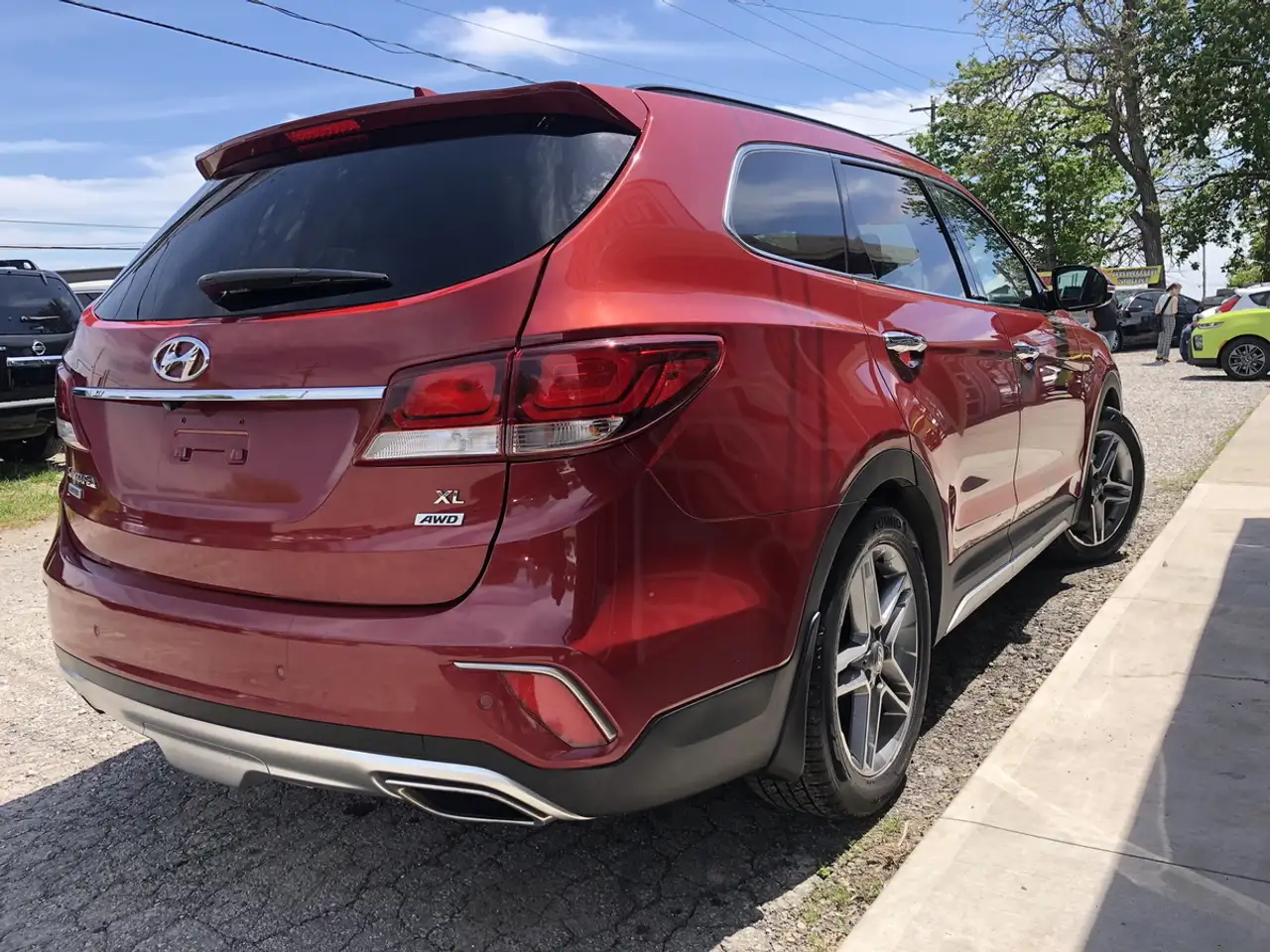 Hyundai SANTA FE photo Hyundai SANTA FE