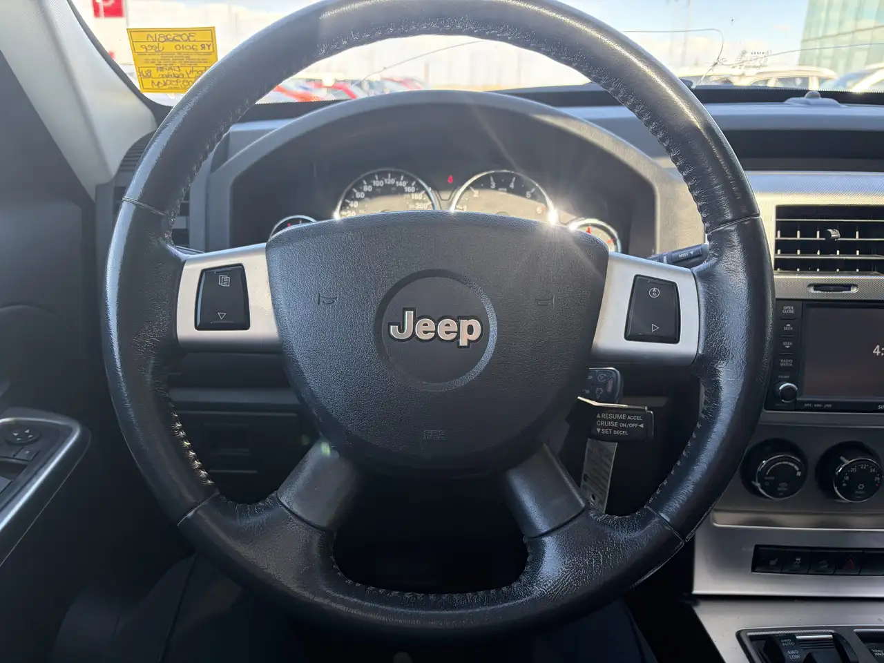 Jeep Liberty fotografie Jeep Liberty