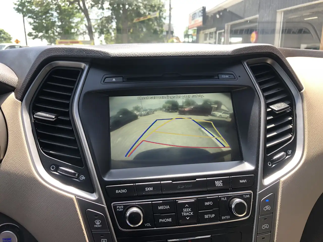 Hyundai SANTA FE photo Hyundai SANTA FE