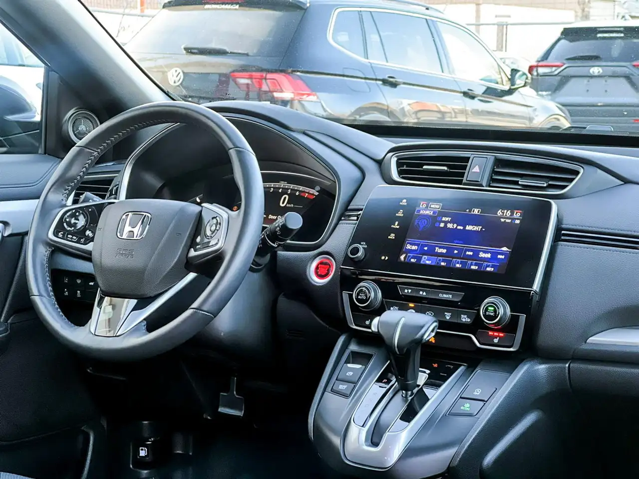 Honda CR-V photo Honda CR-V