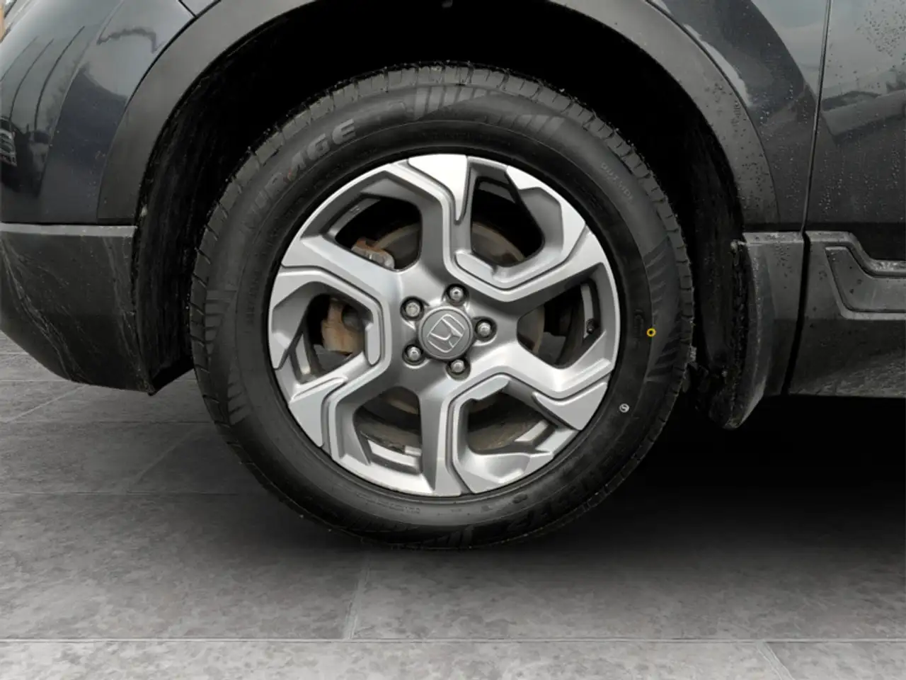 Honda CR-V photo Honda CR-V