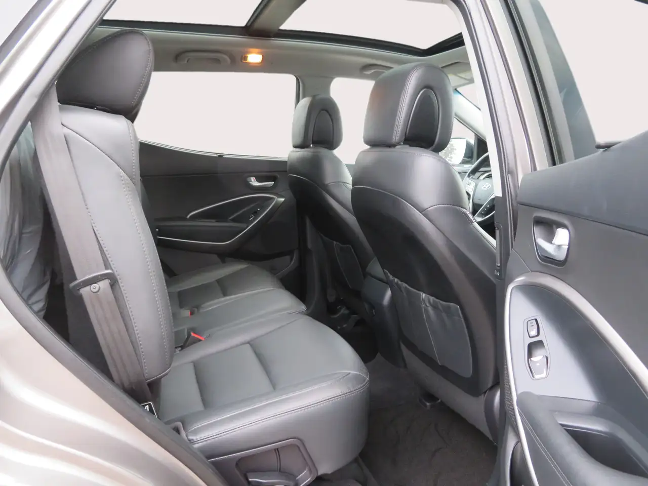 Hyundai SANTA FE снимка Hyundai SANTA FE