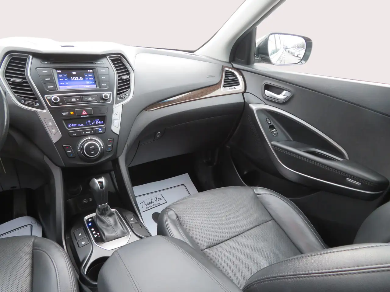 Hyundai SANTA FE снимка Hyundai SANTA FE