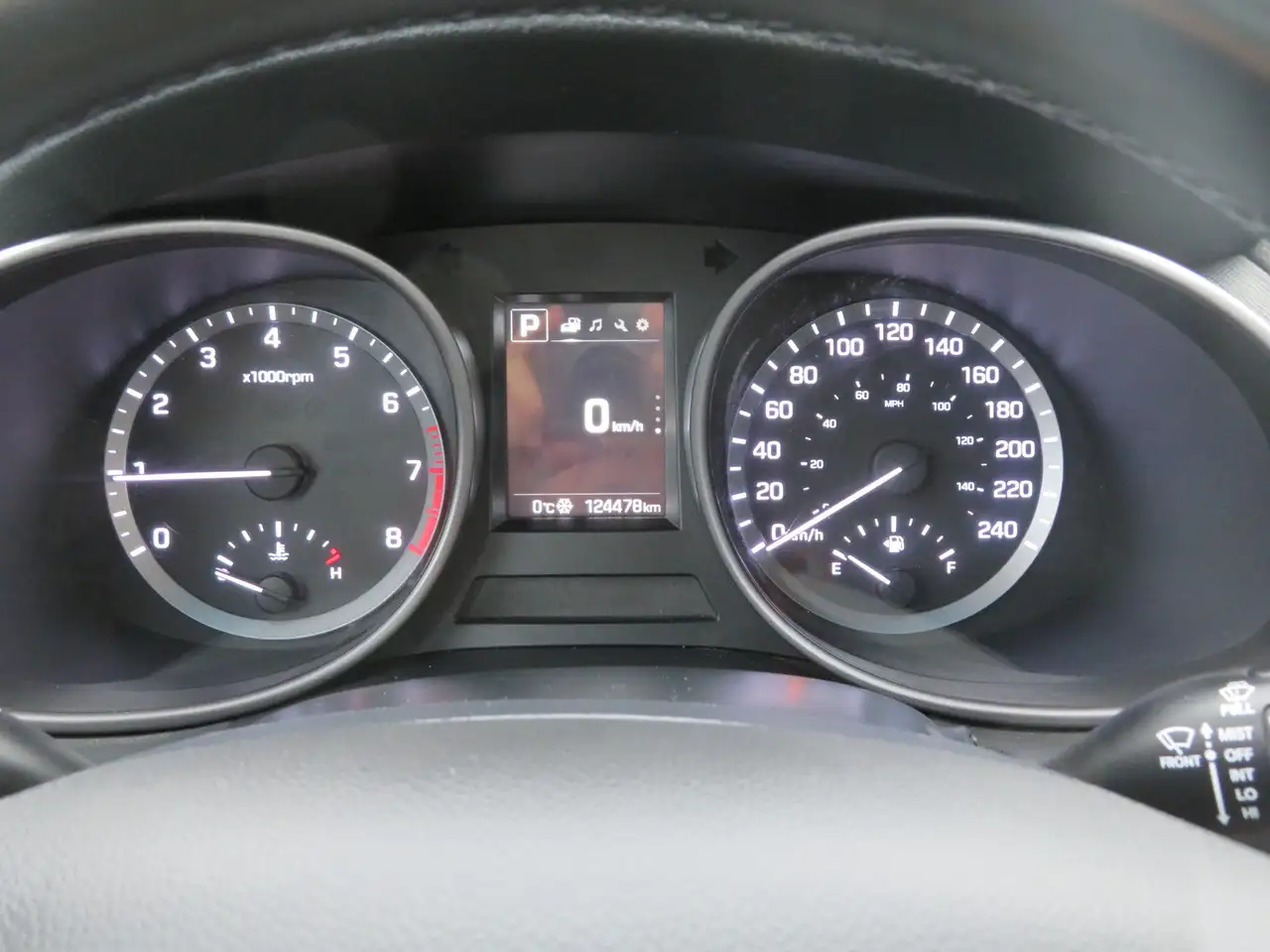 Hyundai SANTA FE снимка Hyundai SANTA FE