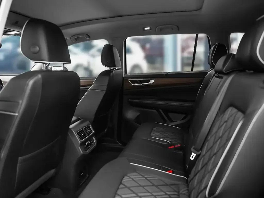 Volkswagen Atlas снимка Volkswagen Atlas