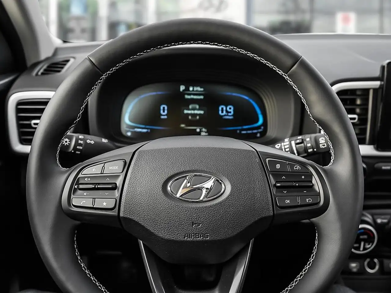 Hyundai Venue снимка Hyundai Venue