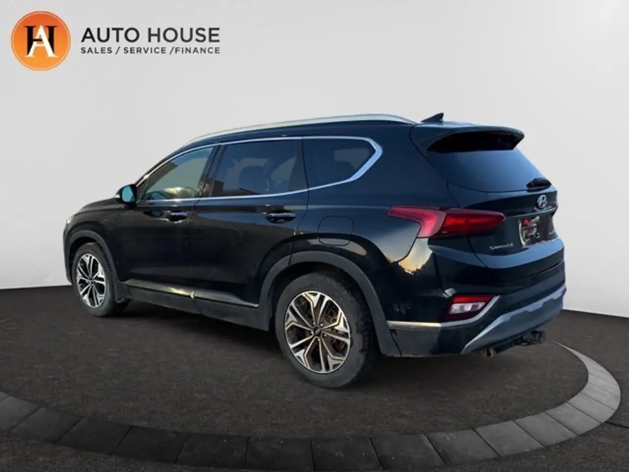 Hyundai SANTA FE снимка Hyundai SANTA FE