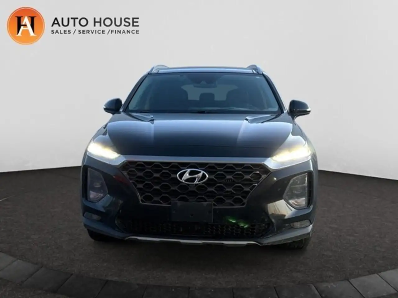 Hyundai SANTA FE снимка Hyundai SANTA FE