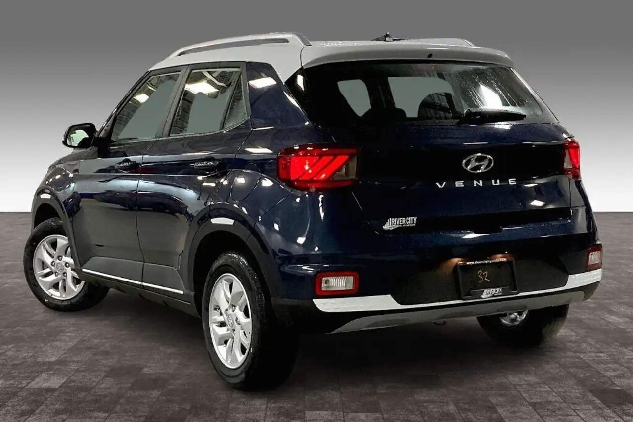 Hyundai Venue снимка Hyundai Venue
