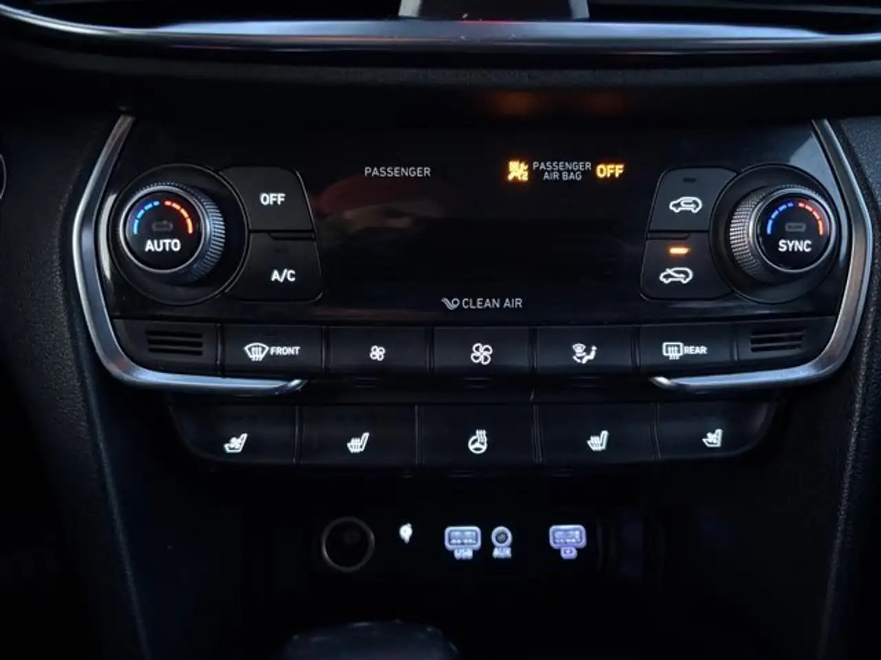 Hyundai SANTA FE снимка Hyundai SANTA FE