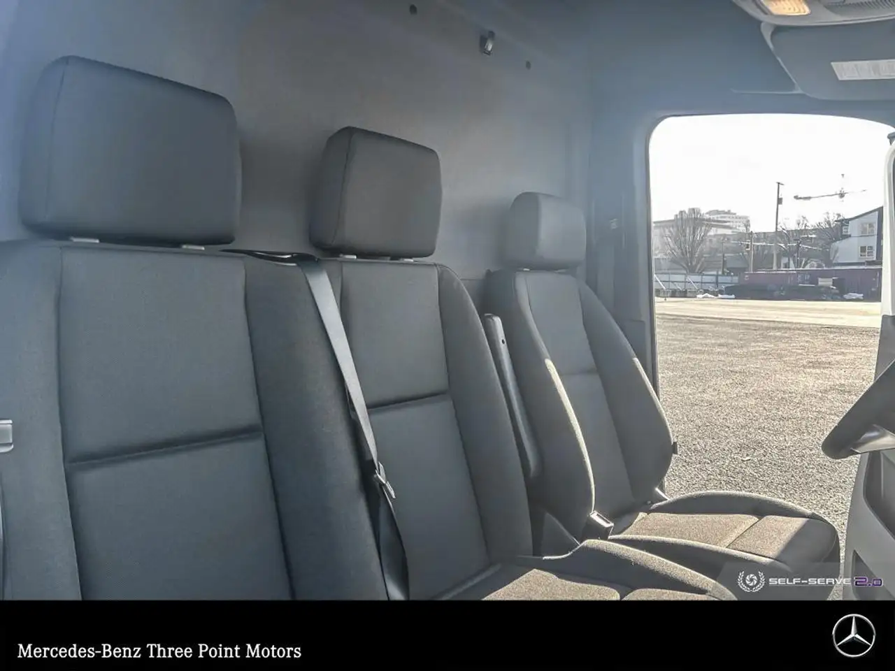 Mercedes-Benz Sprinter снимка Mercedes-Benz Sprinter