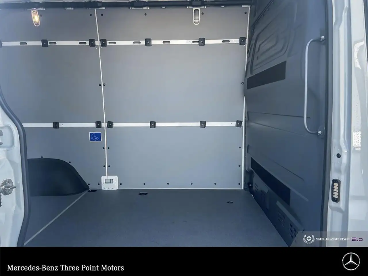 Mercedes-Benz Sprinter снимка Mercedes-Benz Sprinter
