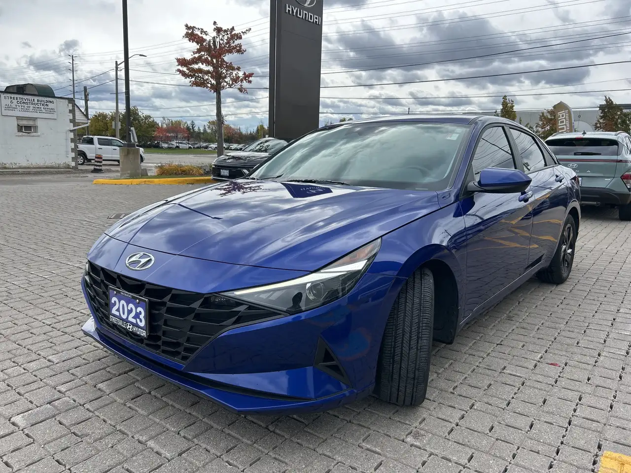 Hyundai ELANTRA photo Hyundai ELANTRA
