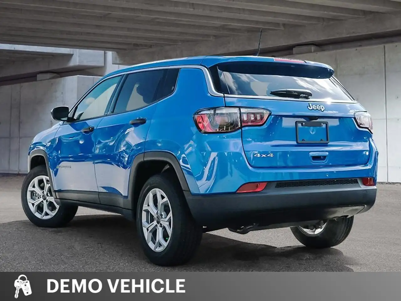 Jeep Compass снимка Jeep Compass