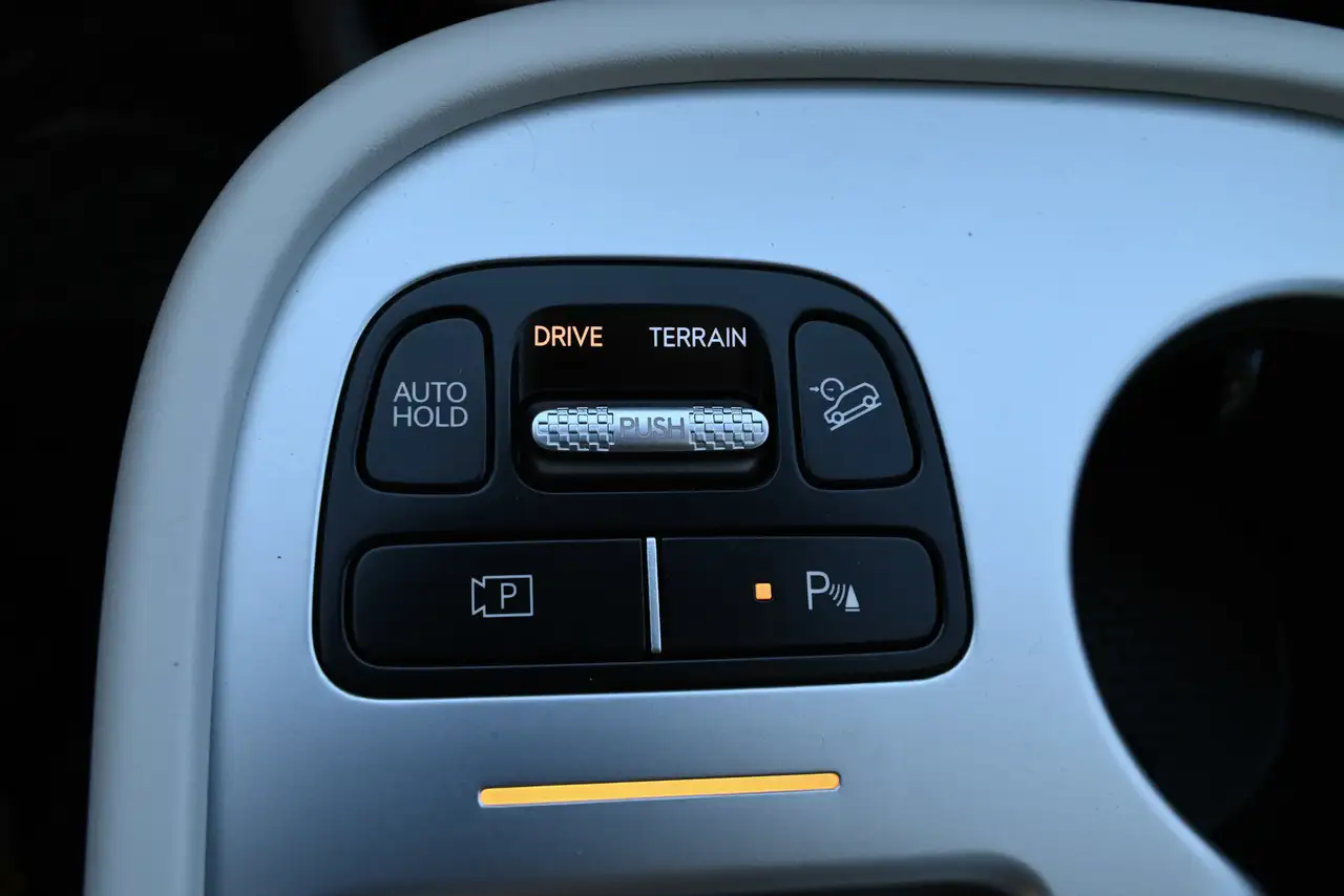 Hyundai IONIQ 9 photo Hyundai IONIQ 9